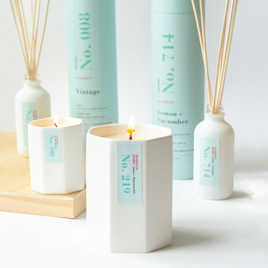 Tobacco + Moss 4 oz. Archivist Reed Diffuser